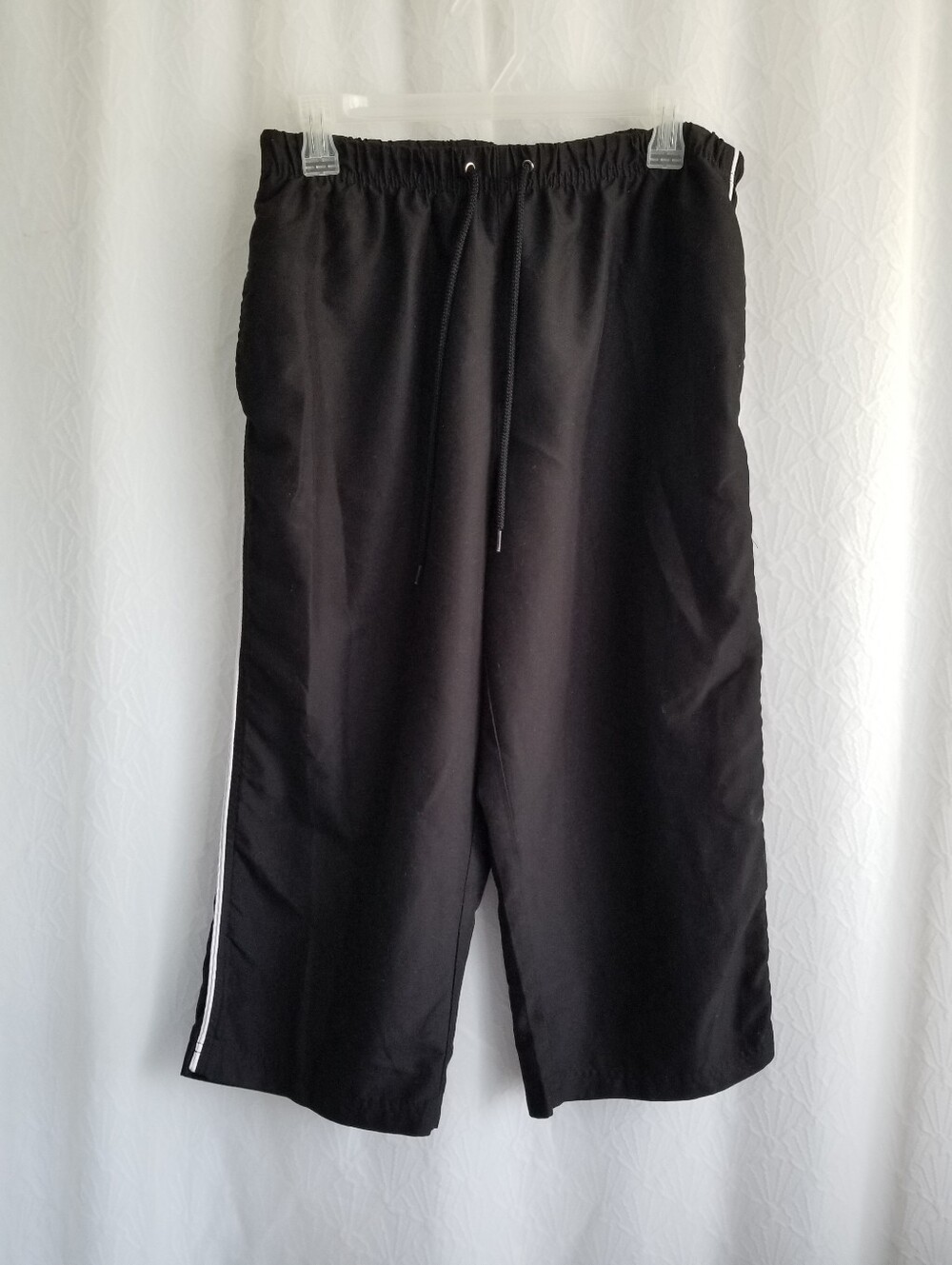 Mountain Lake Black Jogger Capri Pants Wide Leg Size Medium Petite